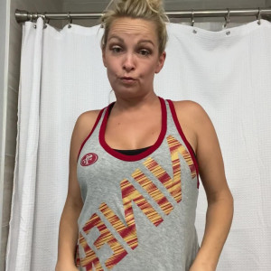 Video by mom_mie published on June 20,2023 00:44:00 - BestThots