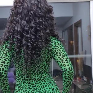 Video by eleganthot published on June 21,2023 13:24:00 - BestThots