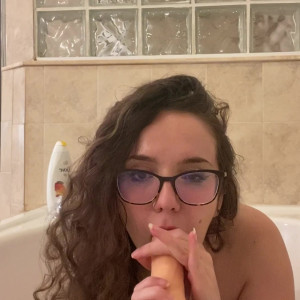 Video by lauuramarie published on May 3,2023 10:10:00 - BestThots