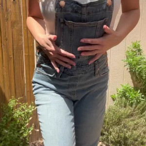 Video by notsoshybutthigh published on August 27,2023 09:45:21 - BestThots