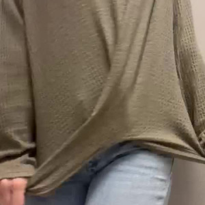 Video by notsoshybutthigh published on August 27,2023 09:45:59 - BestThots