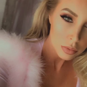 Video by misssaintxxx published on June 7,2023 22:21:00 - BestThots