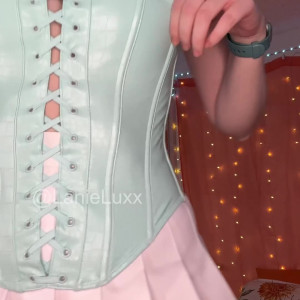 Video by lanieluxx published on August 27,2023 10:11:51 - BestThots