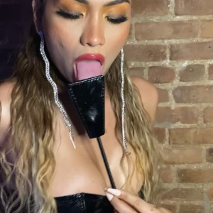 loannapalacios #5032371