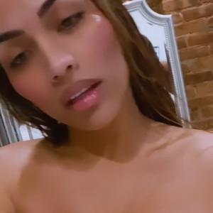 loannapalacios #5049057
