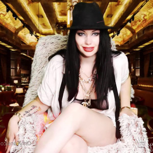 Video by thegoldyrush published on March 2,2023 20:43:00 - BestThots