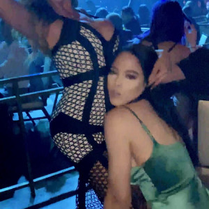 Video by jasmineskye_vip published on May 28,2023 22:56:00 - BestThots