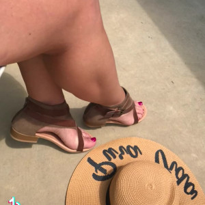 Video by lilsmirk published on June 8,2023 18:58:00 - BestThots