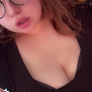 Video by misshufflepuff93 published on March 31,2023 05:47:00 - BestThots