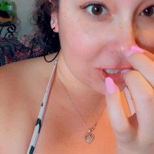 Video by queenkenz28 published on May 20,2023 16:09:00 - BestThots