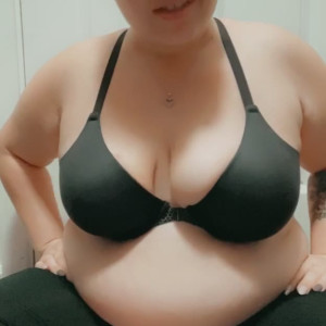 Video by queenkenz28 published on August 1,2023 19:56:00 - BestThots