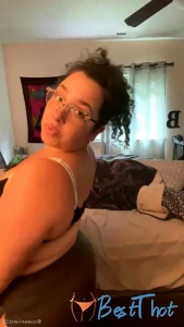 Video by queenkenz28 published on January 21,2025 16:01:07 - BestThots