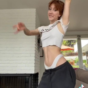 Video by aliceoncamfree published on August 16,2023 14:42:12 - BestThots