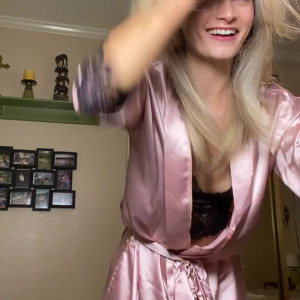 Video by bernyboo17 published on April 1,2023 01:33:00 - BestThots