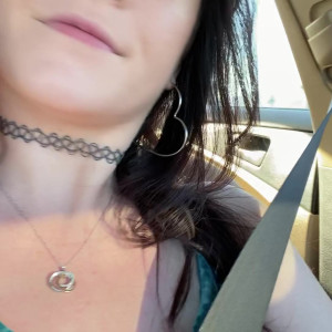 Video by theemilylynne published on April 1,2023 06:19:00 - BestThots