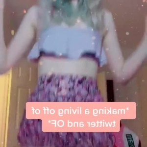 Video by cutelilkitten published on June 10,2023 00:37:00 - BestThots
