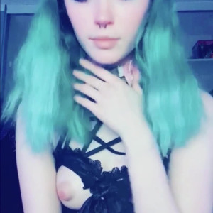 Video by cutelilkitten published on April 3,2023 15:40:00 - BestThots