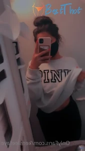 kensleefaye #9728451