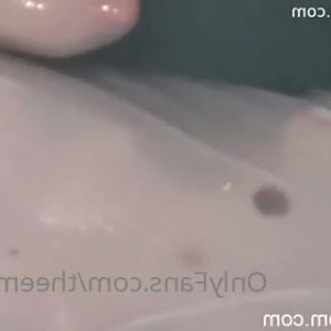 Video by theemilybloom published on May 16,2023 07:05:00 - BestThots