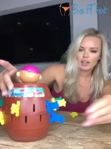 Video by porchiawatson published on January 21,2025 00:02:29 - BestThots