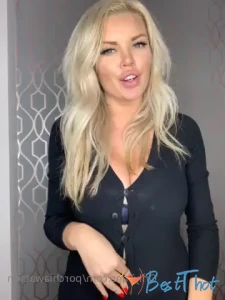 Video by porchiawatson published on January 21,2025 00:02:32 - BestThots