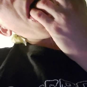 Video by valbundyfree published on April 7,2023 00:31:00 - BestThots