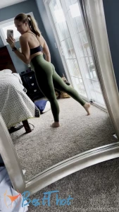 Video by hannaray published on January 26,2025 09:02:55 - BestThots