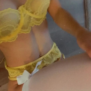 amirabrie #5312374