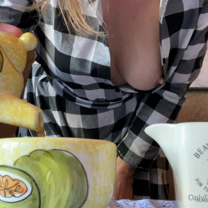 Video by emilyamateur published on January 12,2024 08:02:43 - BestThots