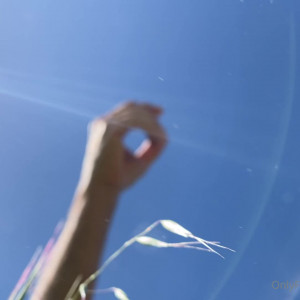 Video by emilyamateur published on January 12,2024 08:08:11 - BestThots