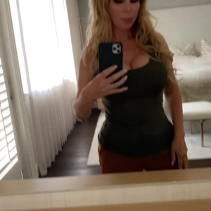 Video by nikkibenz published on August 27,2023 14:55:02 - BestThots