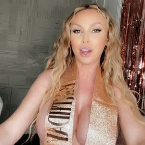 Video by nikkibenz published on August 27,2023 15:23:53 - BestThots