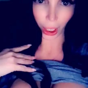 Video by nikkibenz published on April 8,2023 23:57:00 - BestThots