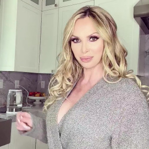 Video by nikkibenz published on April 11,2023 14:08:00 - BestThots