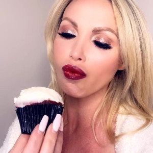 Video by nikkibenz published on May 20,2023 21:55:00 - BestThots