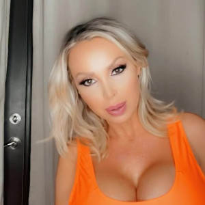 Video by nikkibenz published on March 4,2023 19:03:00 - BestThots