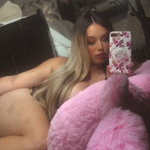 Video by foreverkim_ published on August 24,2023 21:14:00 - BestThots