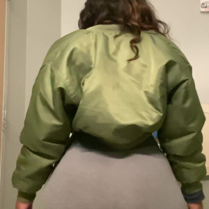 Video by eatmahkandy published on March 28,2023 15:51:00 - BestThots