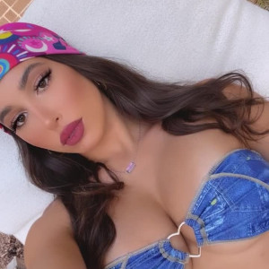 Video by thecarolinecruz published on April 30,2023 22:15:00 - BestThots