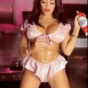 Video by italia_kash published on April 20,2023 23:02:00 - BestThots