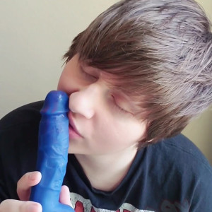 Video by vronnidarko published on March 13,2023 00:29:00 - BestThots