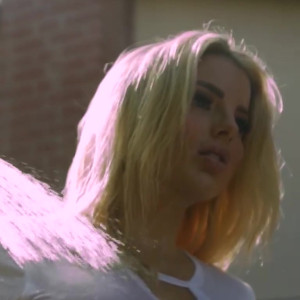 Video by jessicakes33 published on March 21,2023 00:39:00 - BestThots