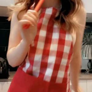 Video by silkyvinyl published on June 18,2023 13:52:00 - BestThots