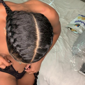 Video by ninas420life published on June 2,2023 09:19:00 - BestThots