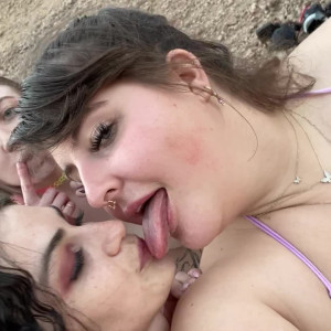 leilalewisx #5662637