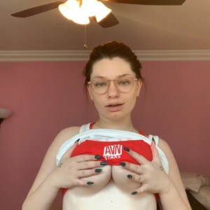 Video by annabel_redd published on March 18,2023 01:22:00 - BestThots