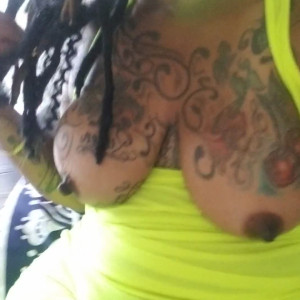 Video by deliciousdmvbaddie published on April 5,2023 12:54:00 - BestThots