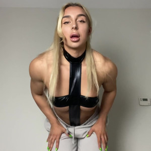 Video by themusclebarbie published on July 4,2023 01:12:00 - BestThots