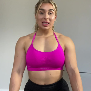 Video by themusclebarbie published on May 14,2023 02:48:00 - BestThots