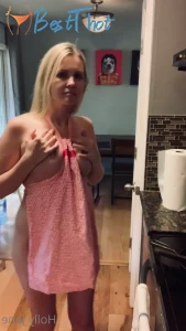 hollyjaneloves69 #9719725